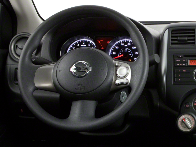 2013 Nissan Versa 1.6 SV