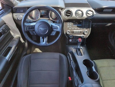 2016 Ford Mustang V6