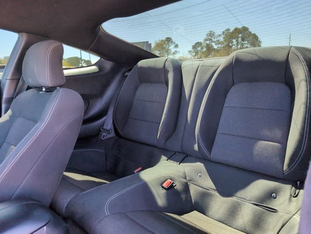 2016 Ford Mustang V6