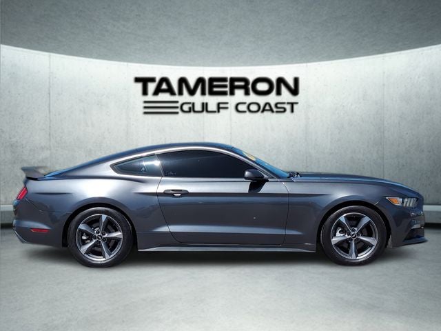 2016 Ford Mustang V6