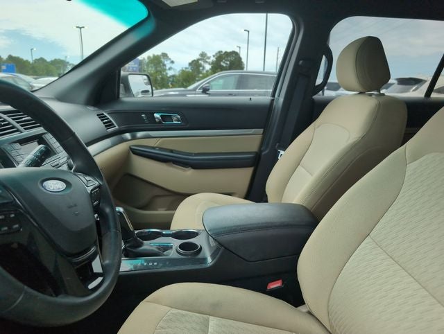 2016 Ford Explorer Base