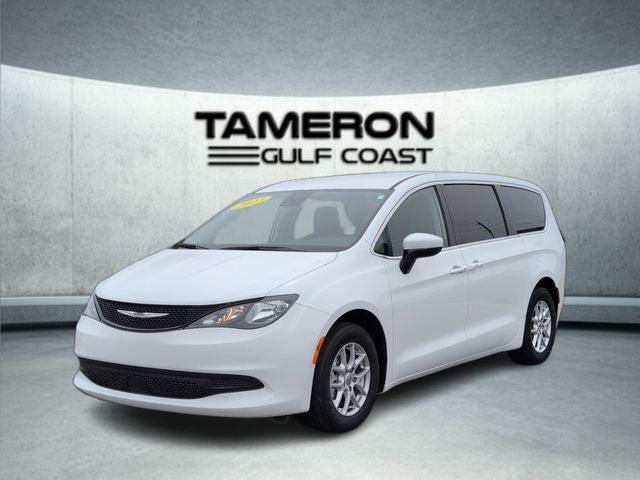 2023 Chrysler Voyager