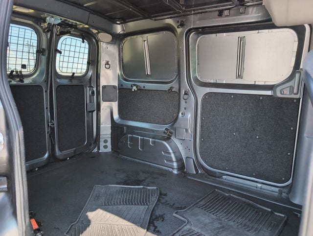 2021 Nissan NV200 S