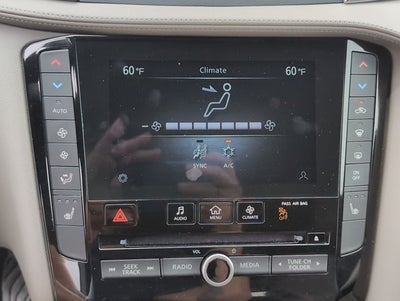 2024 INFINITI QX50 LUXE