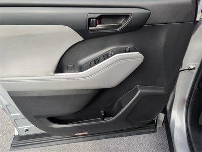 2021 Toyota Highlander LE