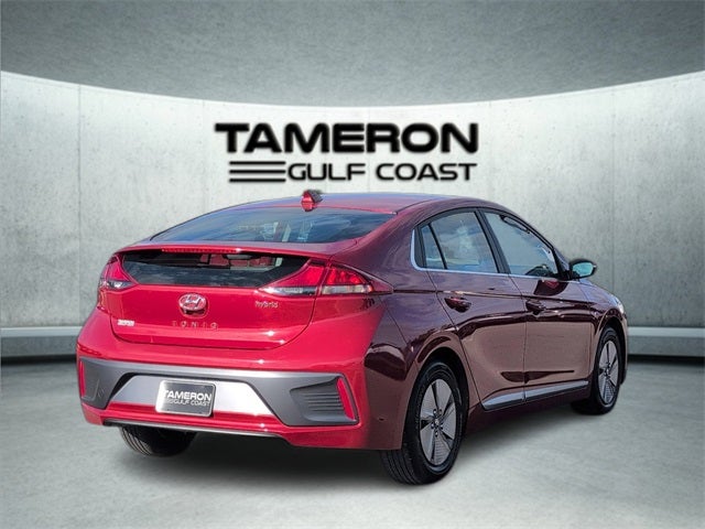 2022 Hyundai Ioniq Hybrid SE