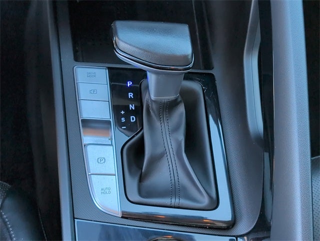 2022 Hyundai Elantra Limited