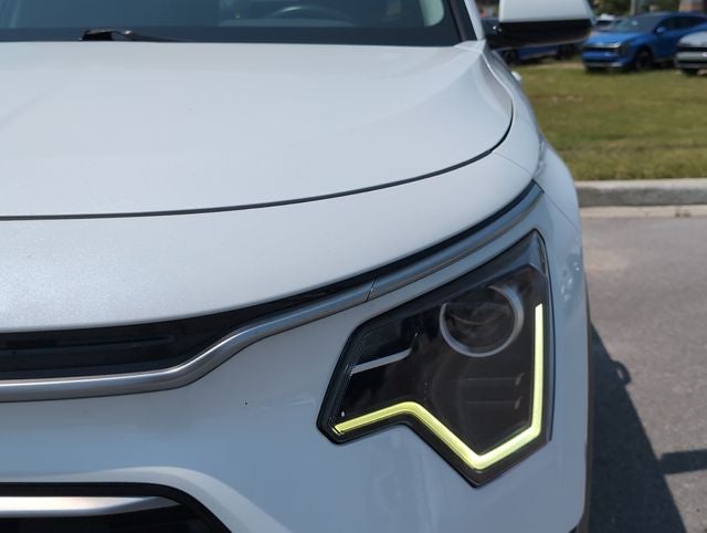 2024 Kia Niro EX Touring