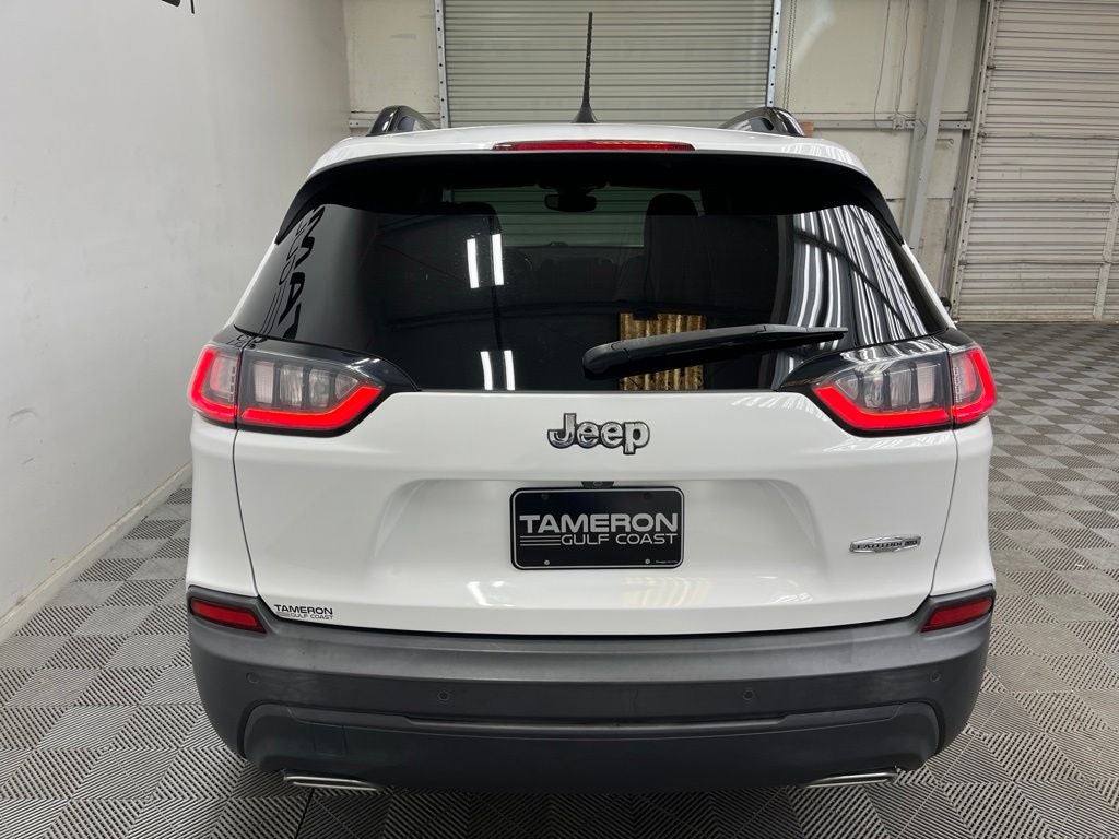 2022 Jeep Cherokee Latitude Lux