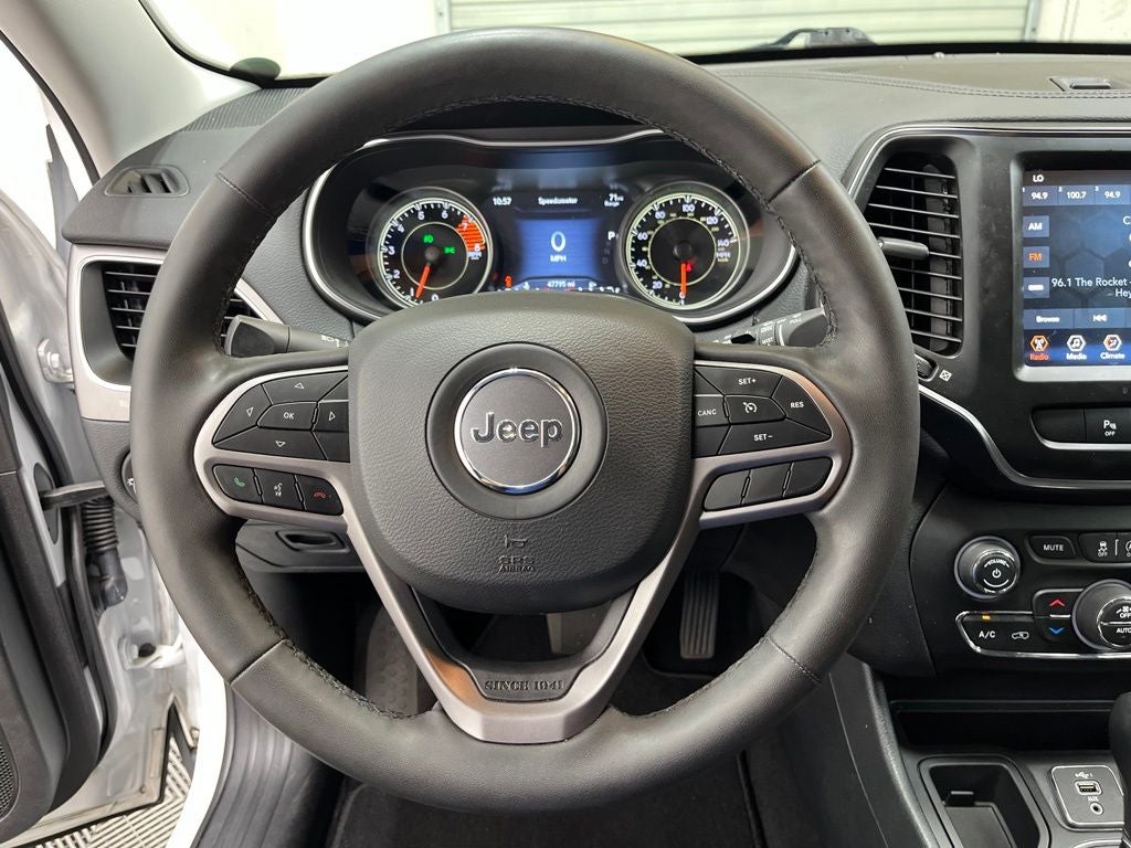 2022 Jeep Cherokee Latitude Lux
