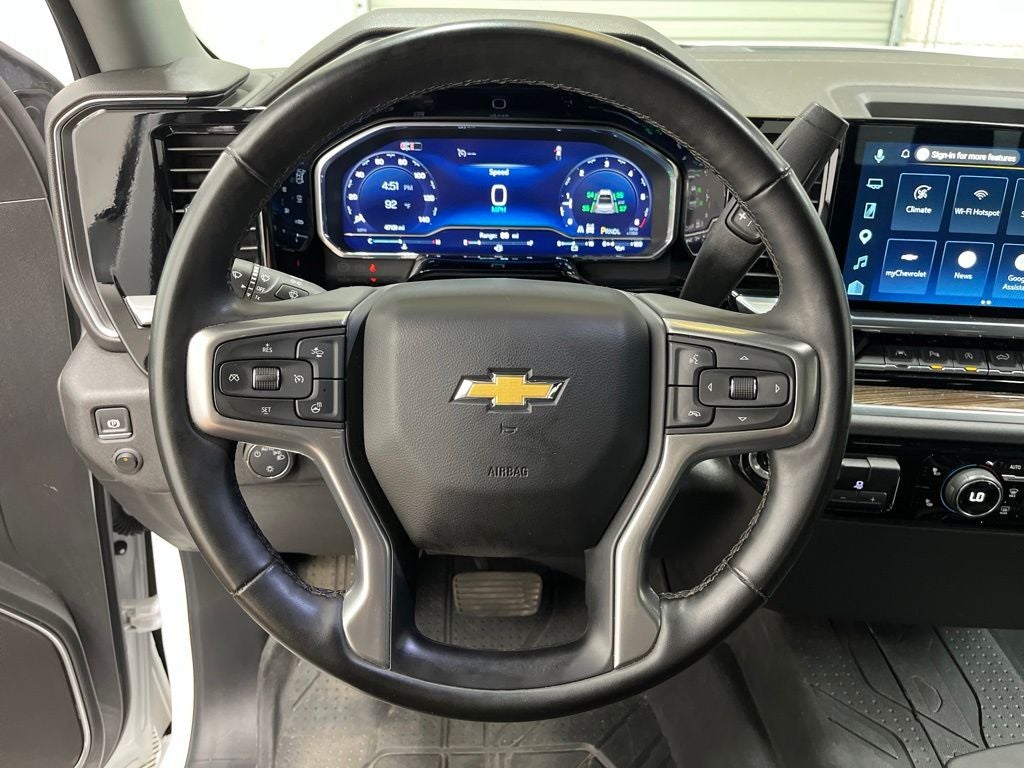2025 Chevrolet Silverado 1500 LT LT1