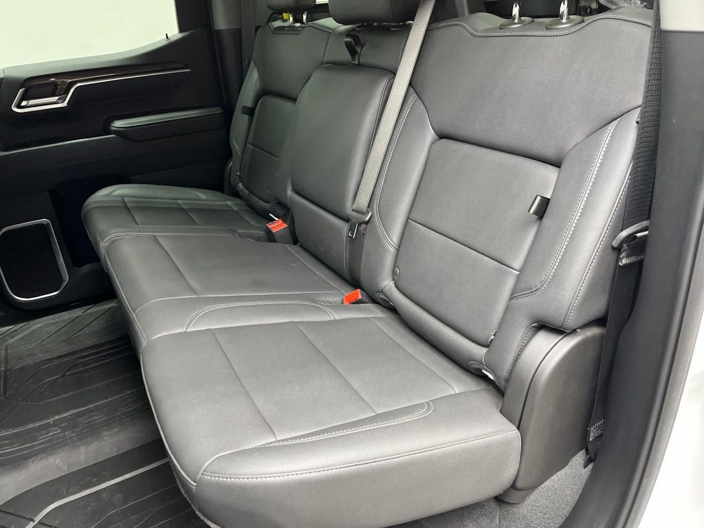 2025 Chevrolet Silverado 1500 LT LT1