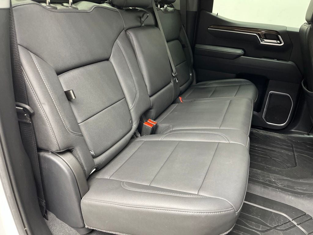 2025 Chevrolet Silverado 1500 LT LT1