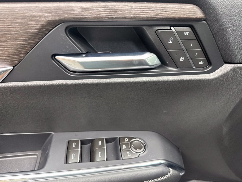 2027 GMC Acadia Denali