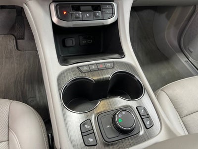 2021 GMC Acadia SLT
