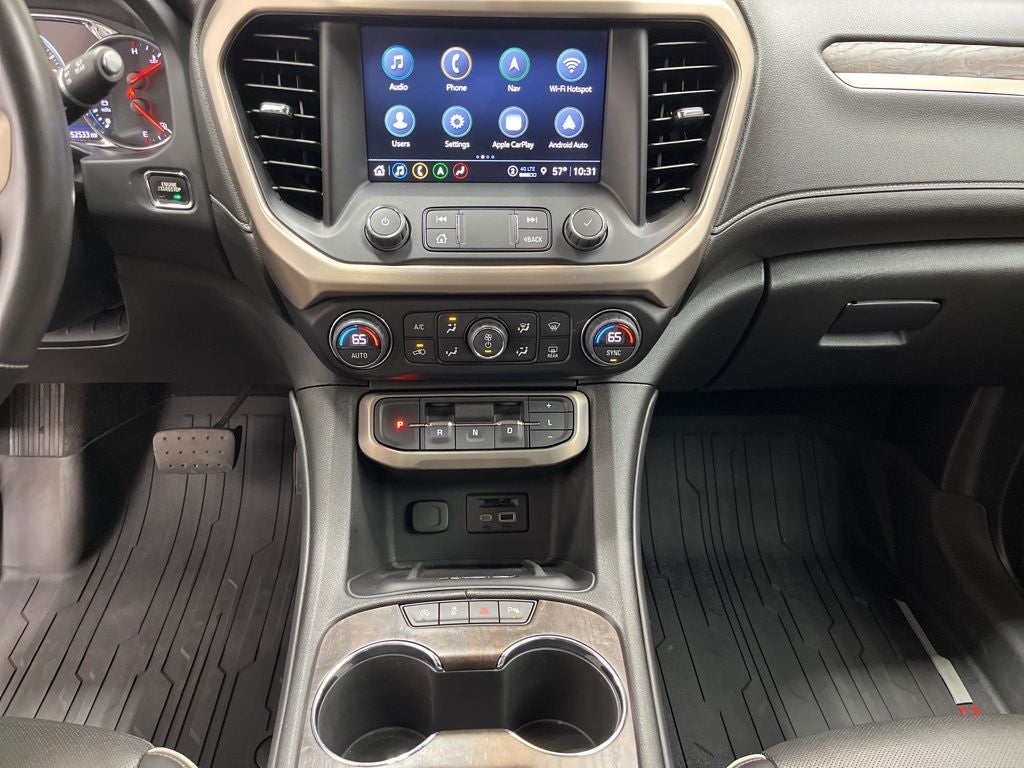 2022 GMC Acadia Denali