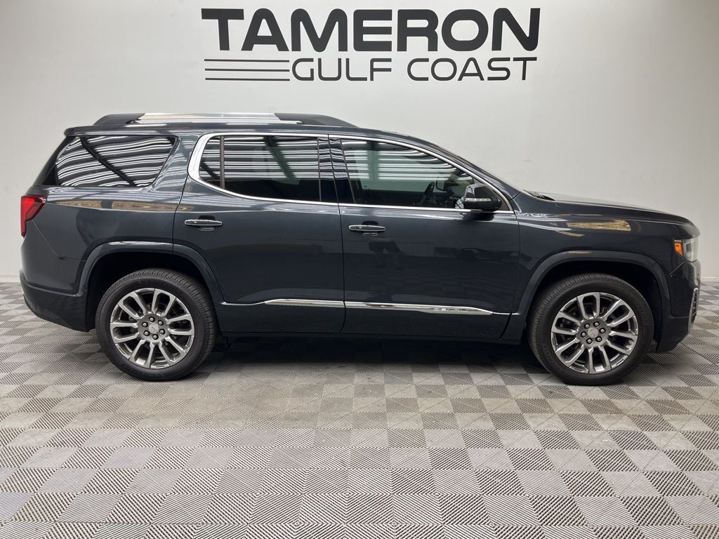 2022 GMC Acadia Denali