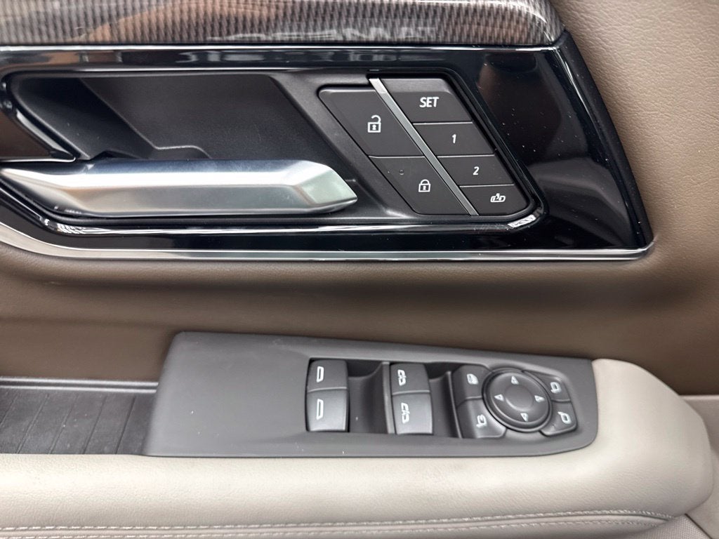 2027 GMC Yukon Elevation