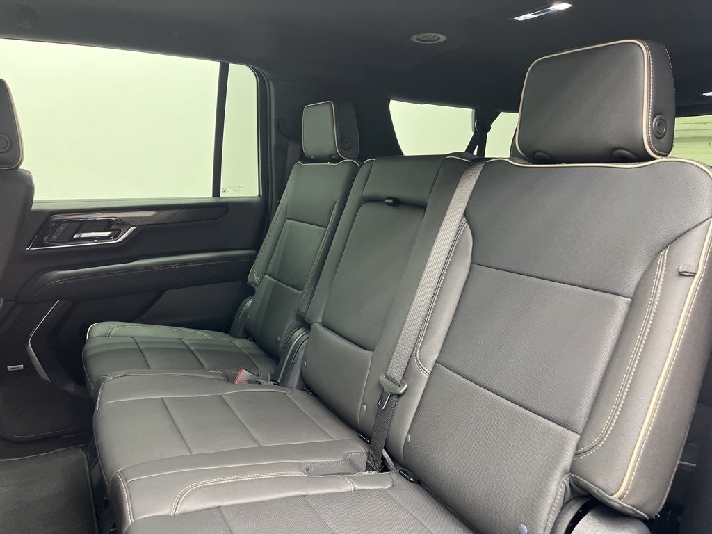 2025 GMC Yukon XL Elevation