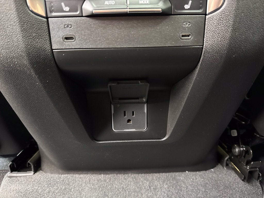 2027 GMC Yukon AT4