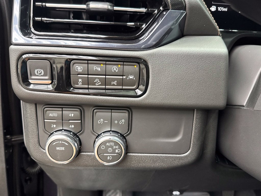 2027 GMC Yukon AT4