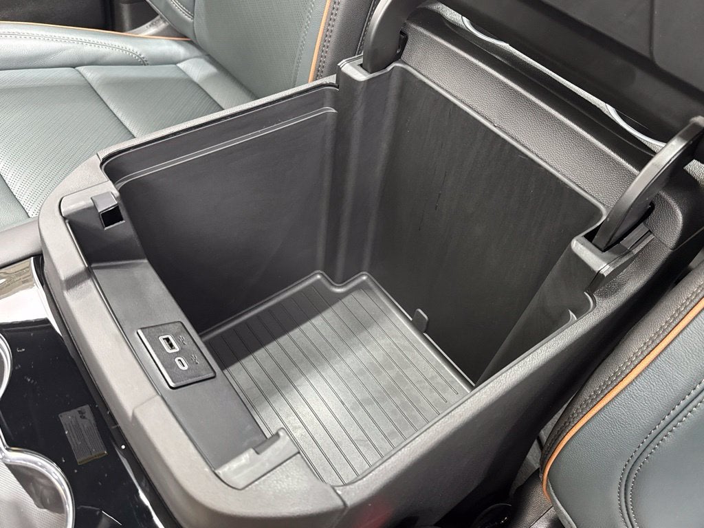 2027 GMC Yukon AT4
