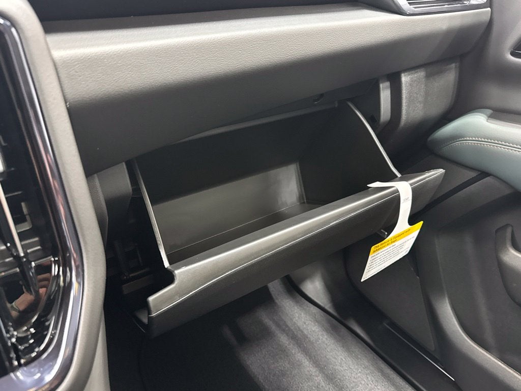 2027 GMC Yukon AT4