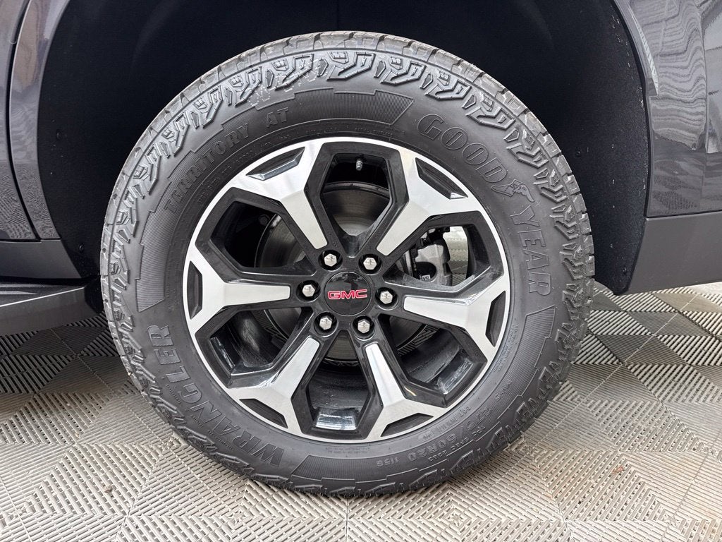 2027 GMC Yukon AT4