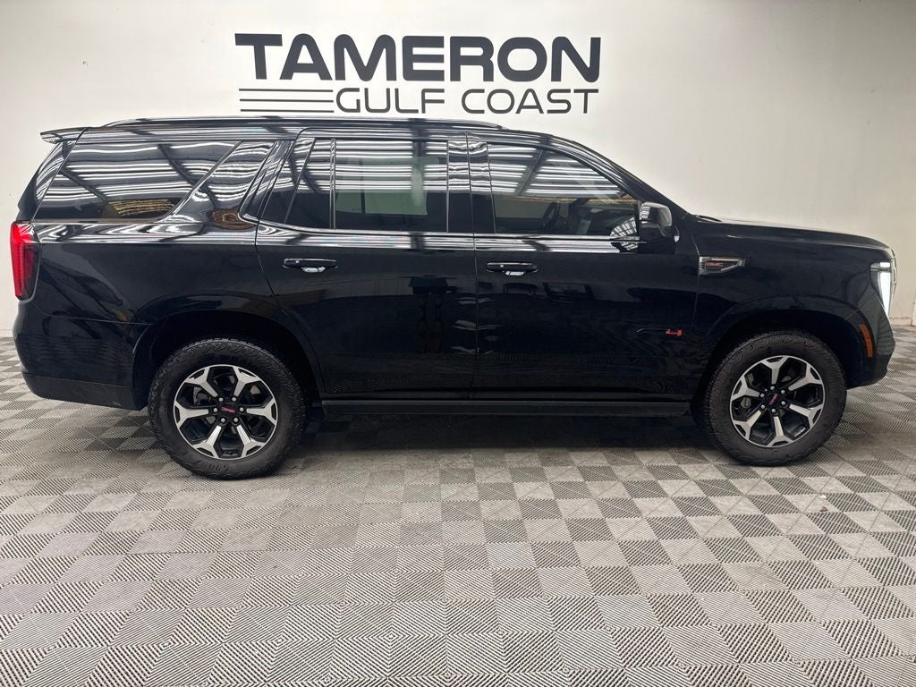 2025 GMC Yukon AT4