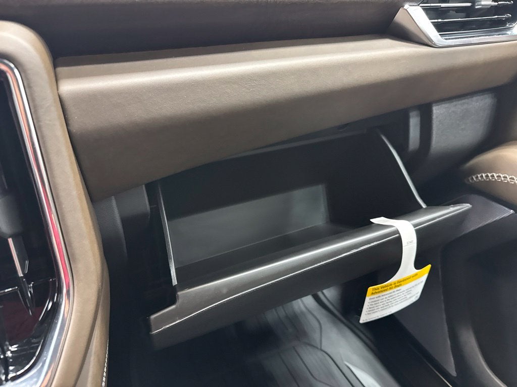 2027 GMC Yukon Denali Ultimate