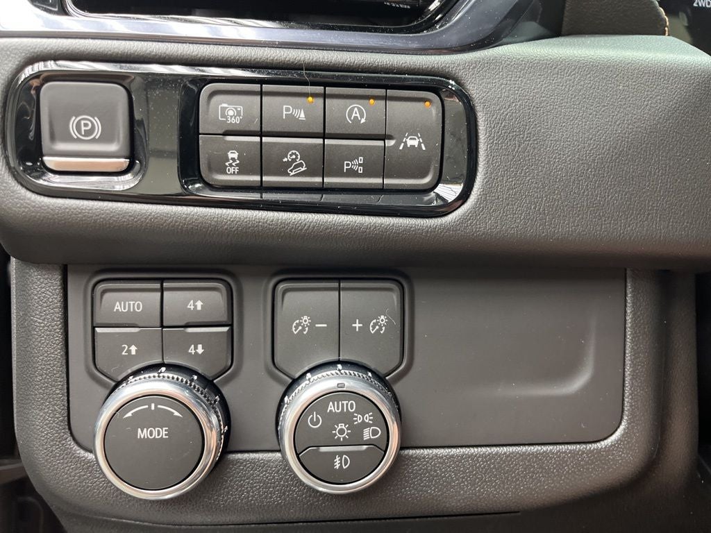 2026 GMC Yukon XL AT4