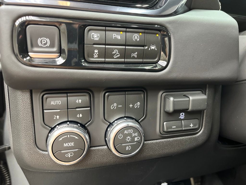 2026 GMC Yukon XL AT4 Ultimate