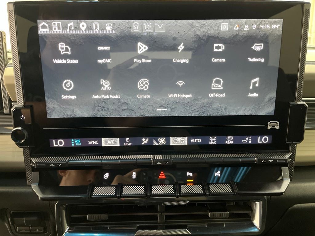2026 GMC Hummer EV SUV 2X