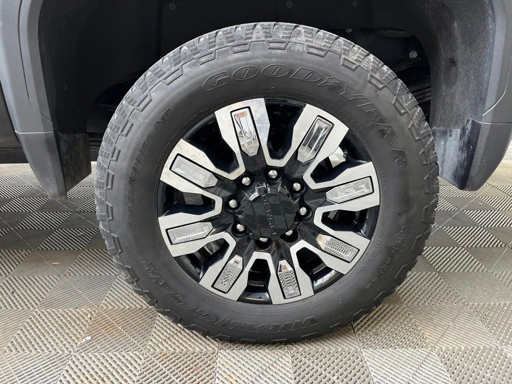 2024 GMC Sierra 2500HD Denali