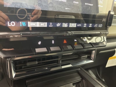 2026 GMC Hummer EV Pickup 2X