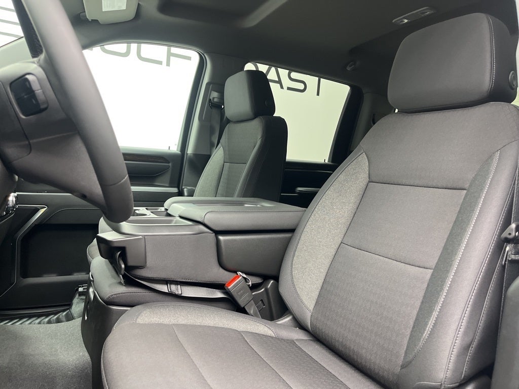 2025 GMC Sierra 2500HD SLE