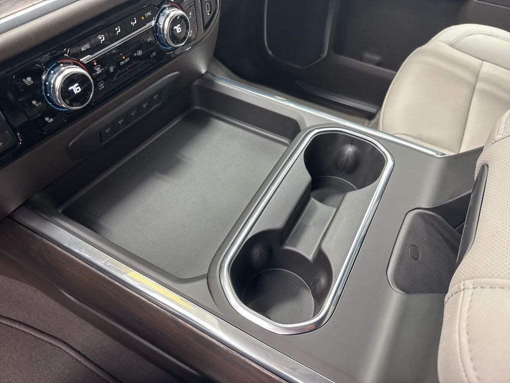 2026 GMC Sierra 2500HD SLT