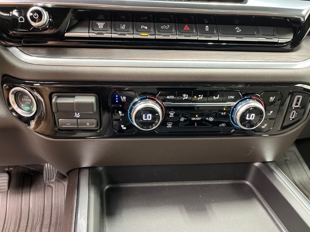 2026 GMC Sierra 2500HD SLT