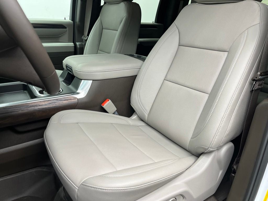 2026 GMC Sierra 2500HD SLT