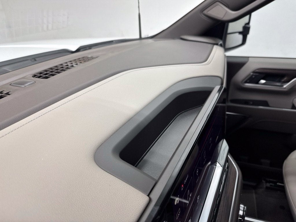 2026 GMC Sierra 2500HD SLT