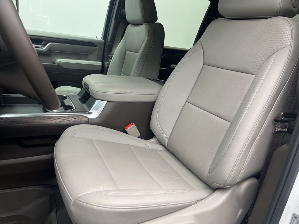 2026 GMC Sierra 2500HD SLT