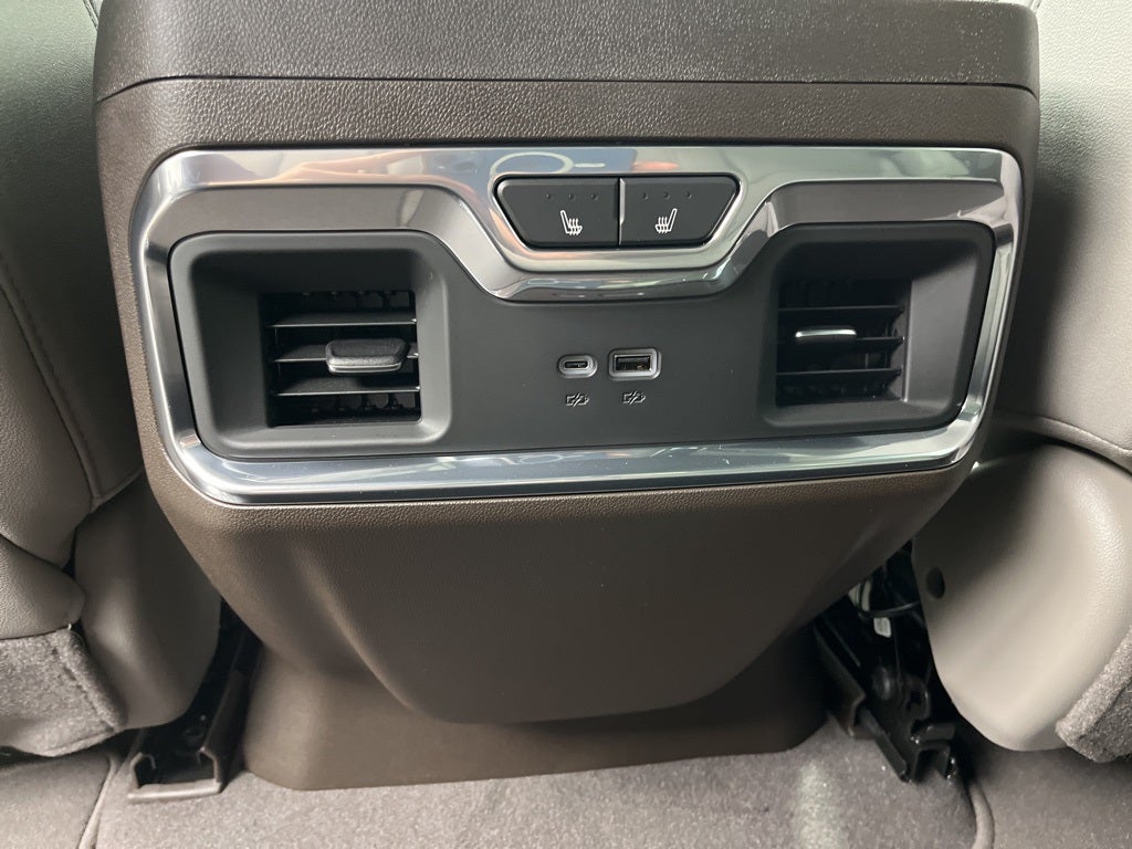 2026 GMC Sierra 2500HD SLT