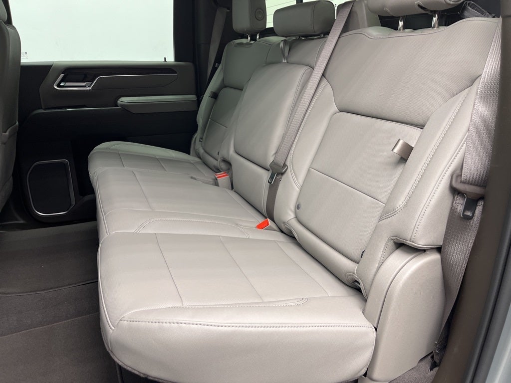 2026 GMC Sierra 2500HD SLT