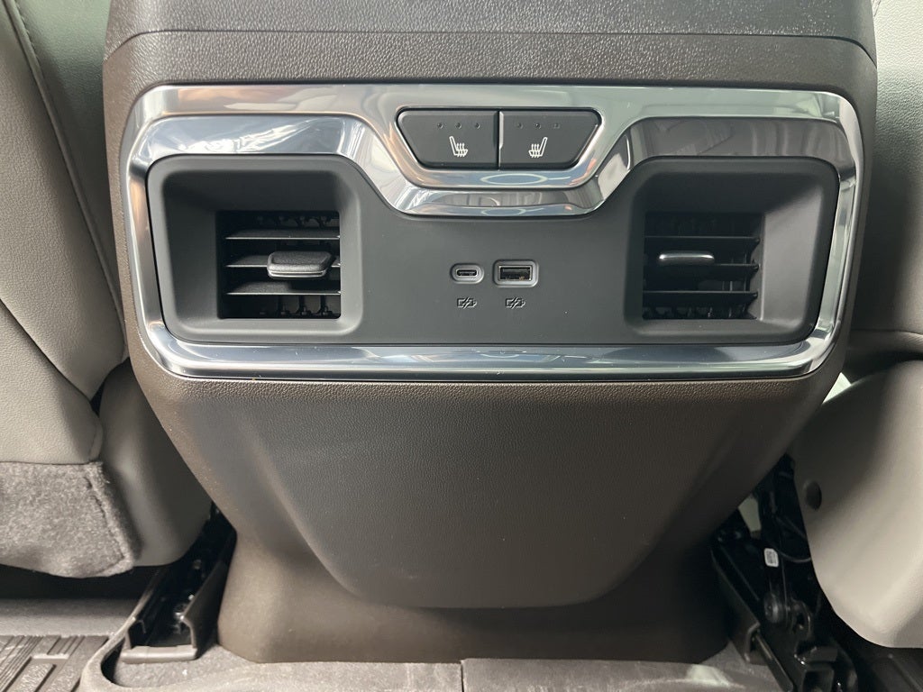 2026 GMC Sierra 2500HD SLT