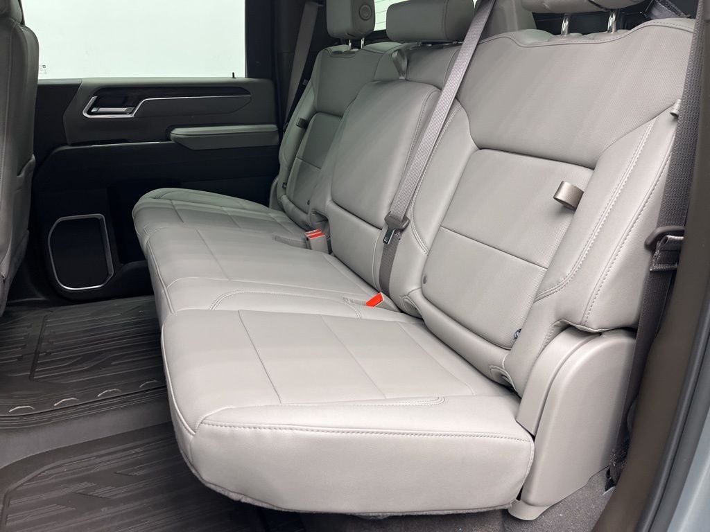 2026 GMC Sierra 2500HD SLT