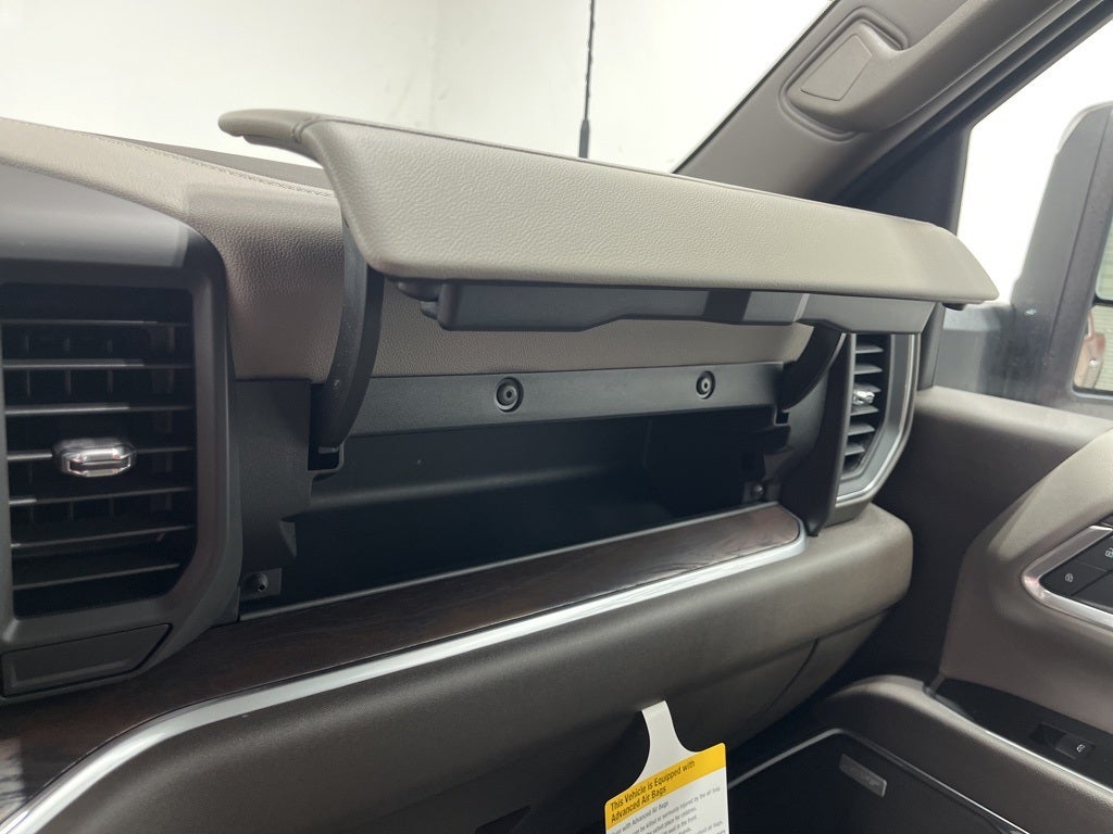 2026 GMC Sierra 2500HD SLT