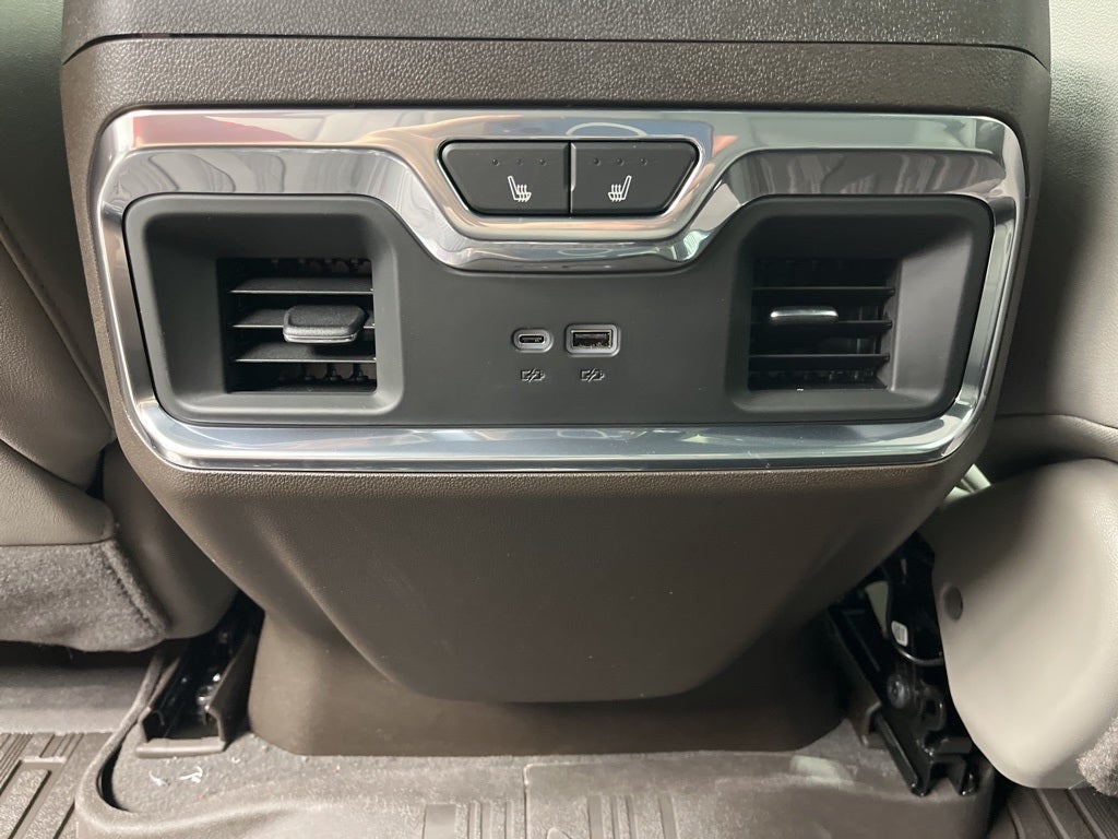 2026 GMC Sierra 2500HD SLT