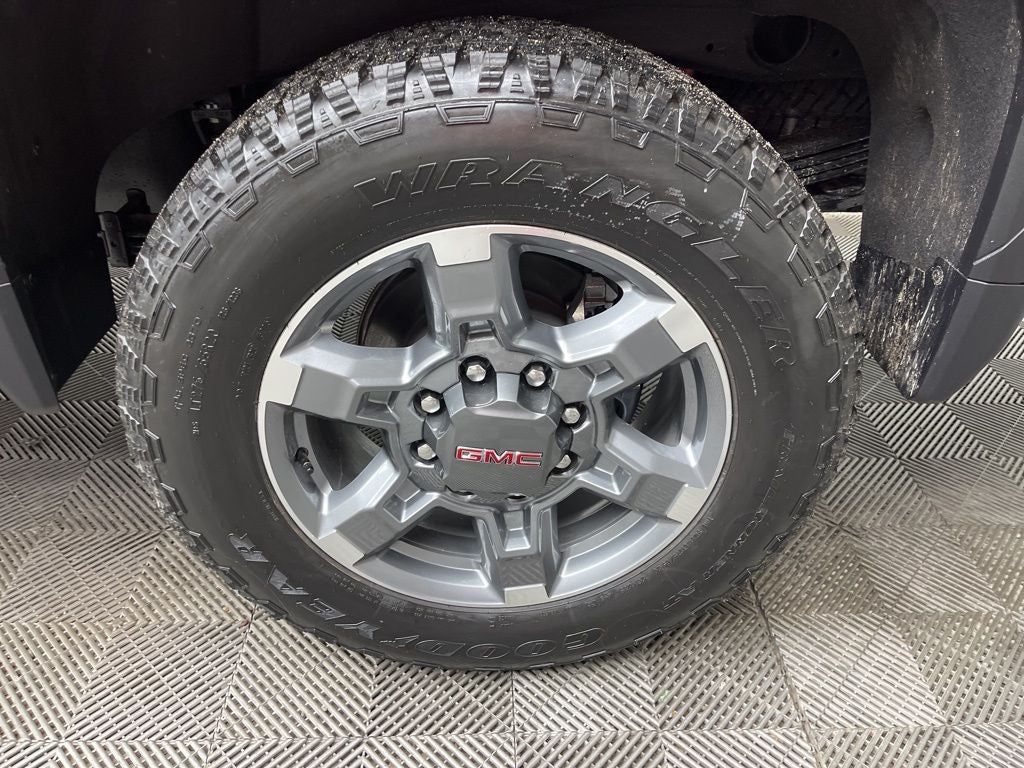 2026 GMC Sierra 2500HD SLT