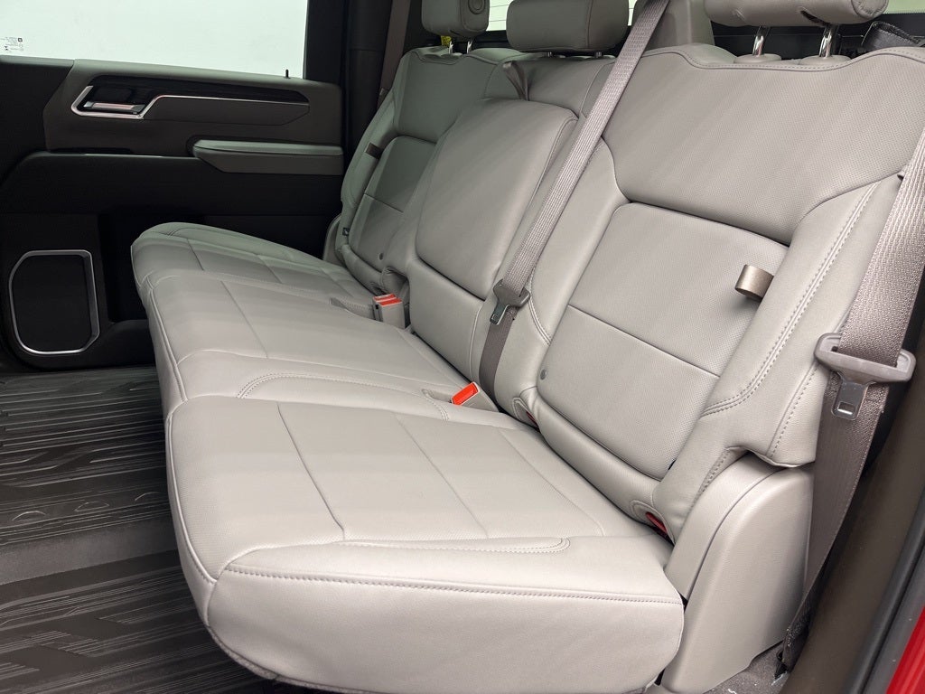 2026 GMC Sierra 2500HD SLT