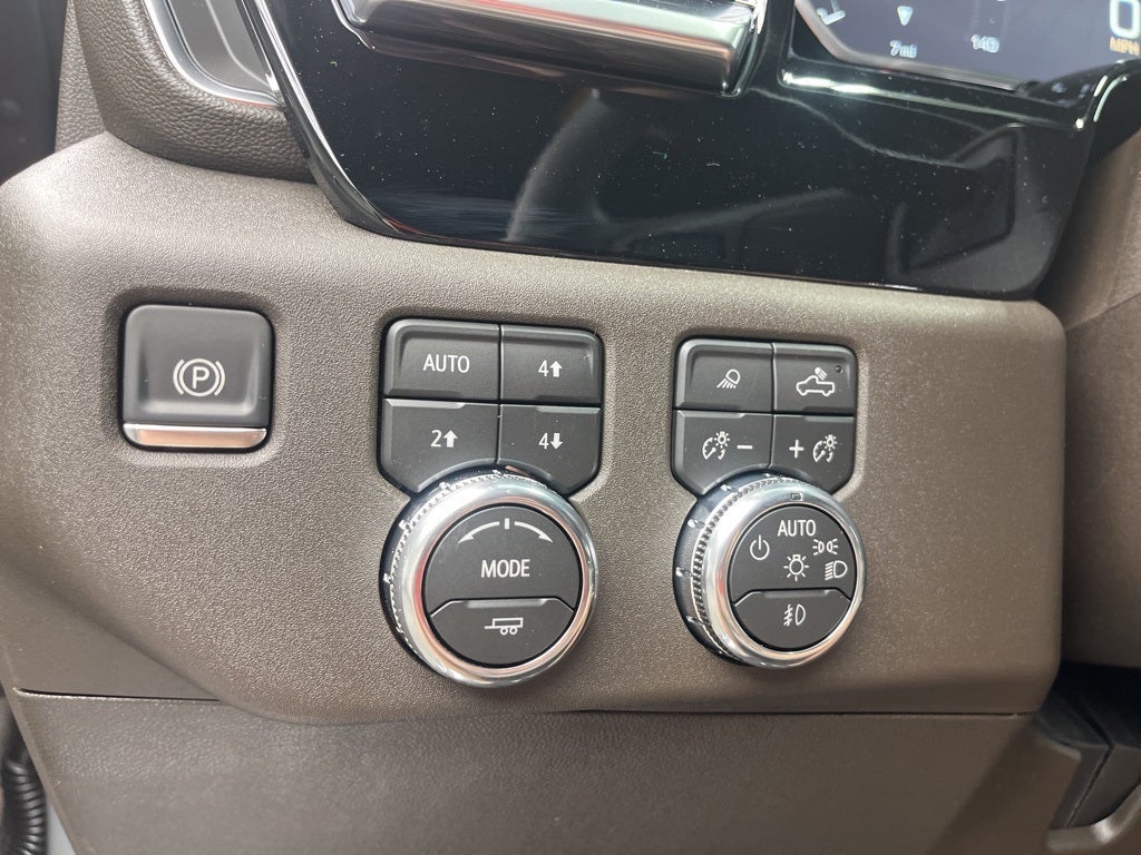 2026 GMC Sierra 2500HD SLT